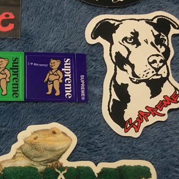 Supreme "Animals" Sticker Bundle - Picture 4 of 6